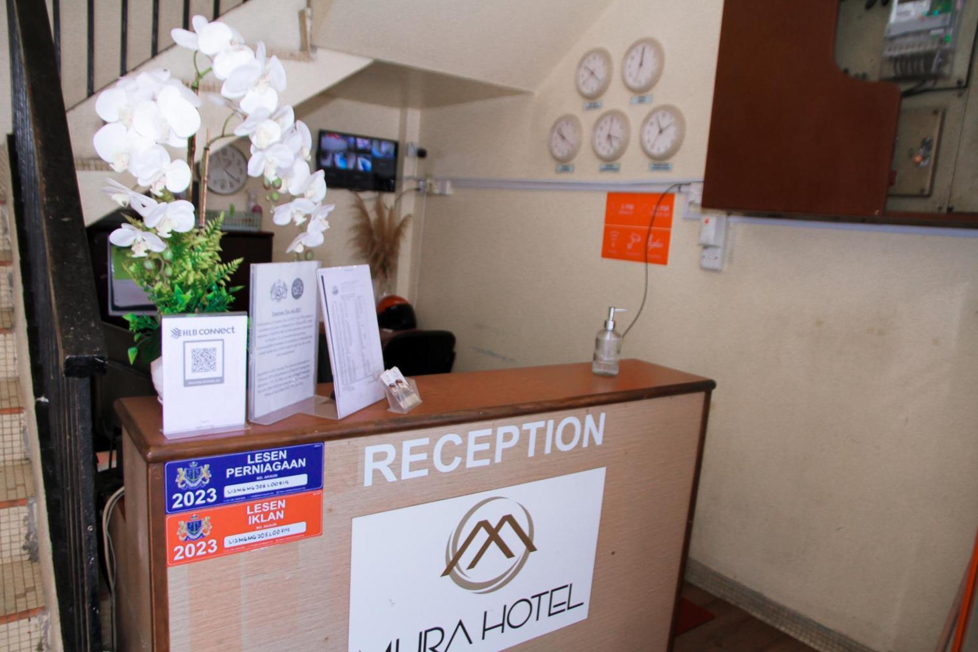 Myra Hotel Mersing Bagian luar foto