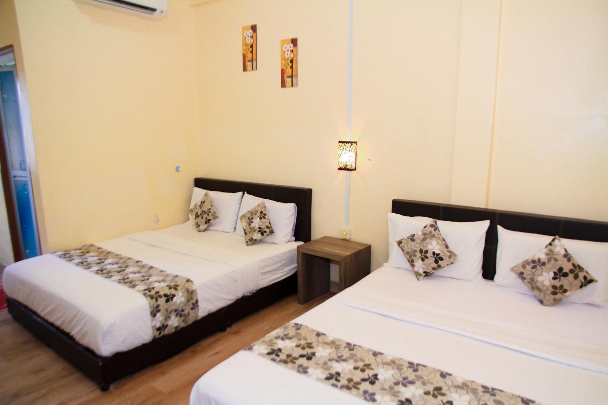 Myra Hotel Mersing Bagian luar foto